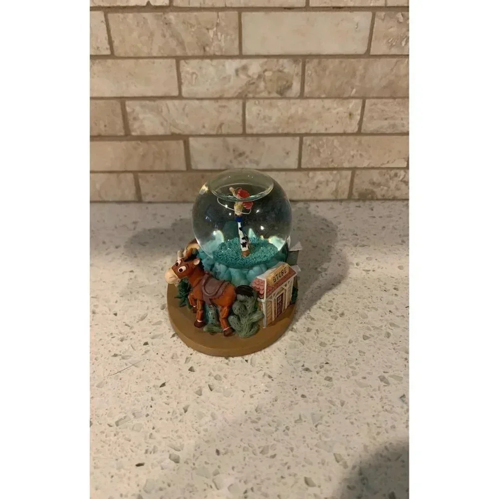 RARE Disney Toy Story 2 Mini Snowglobe featuring Jessie and Bullseye Snow Globe‎